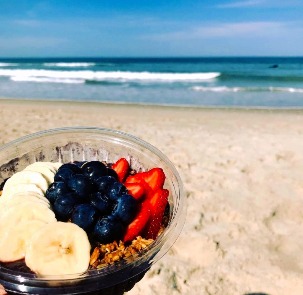 food and smoothies near Outer Banks Beach