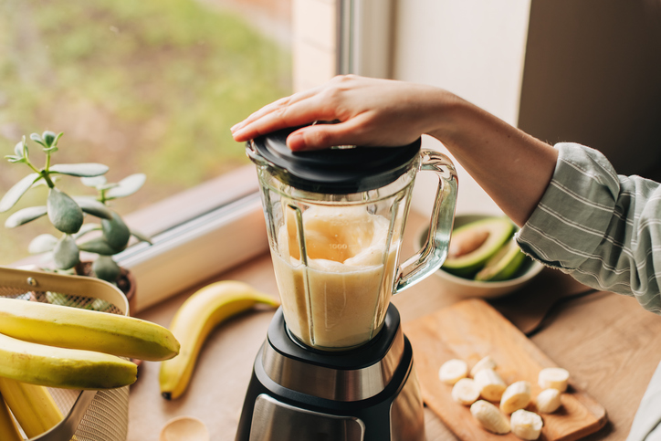 Making smoothies at home do's and don'ts
